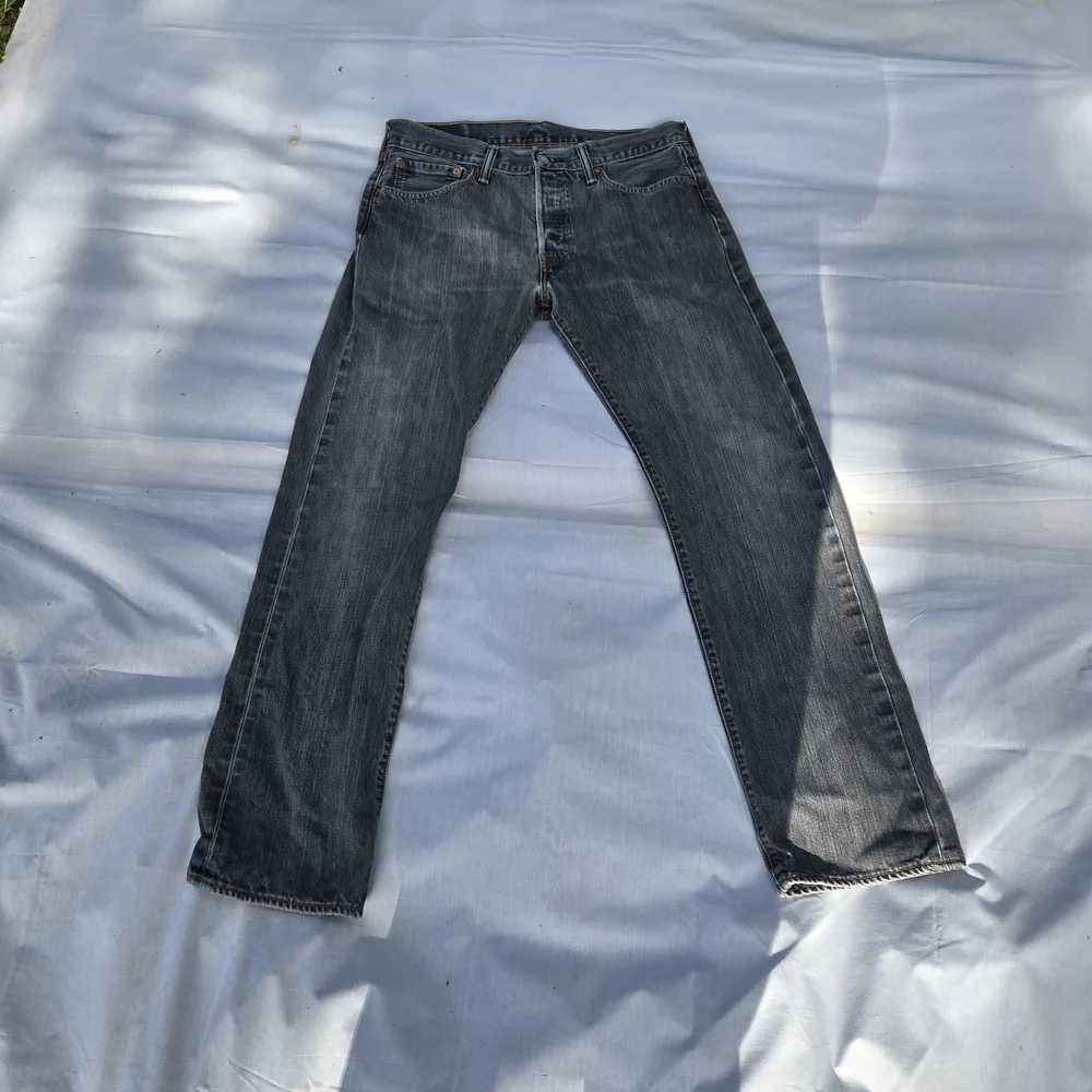 Levi's Men's Relaxed Gray Jeans